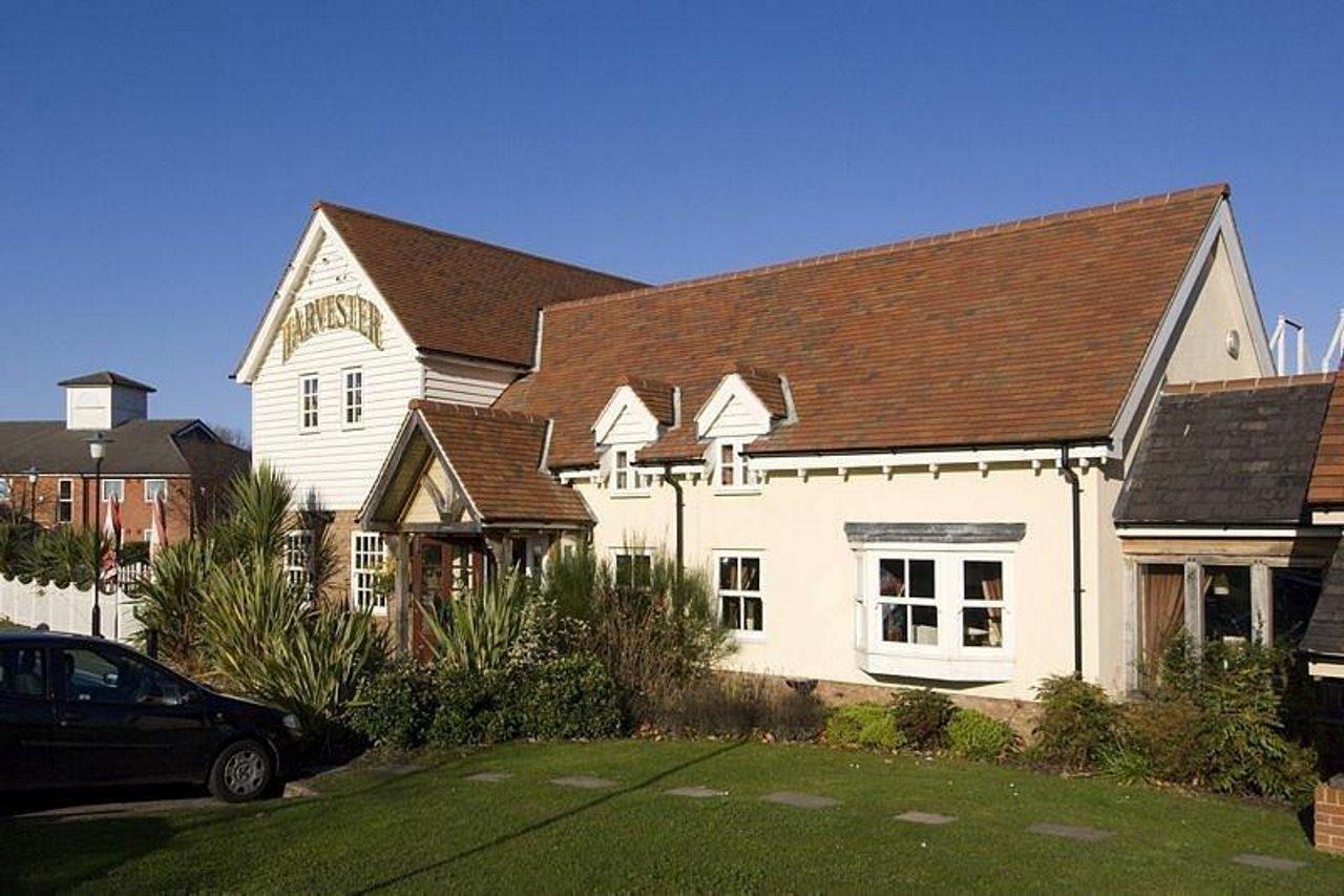 Premier Inn Pontypool Eksteriør billede