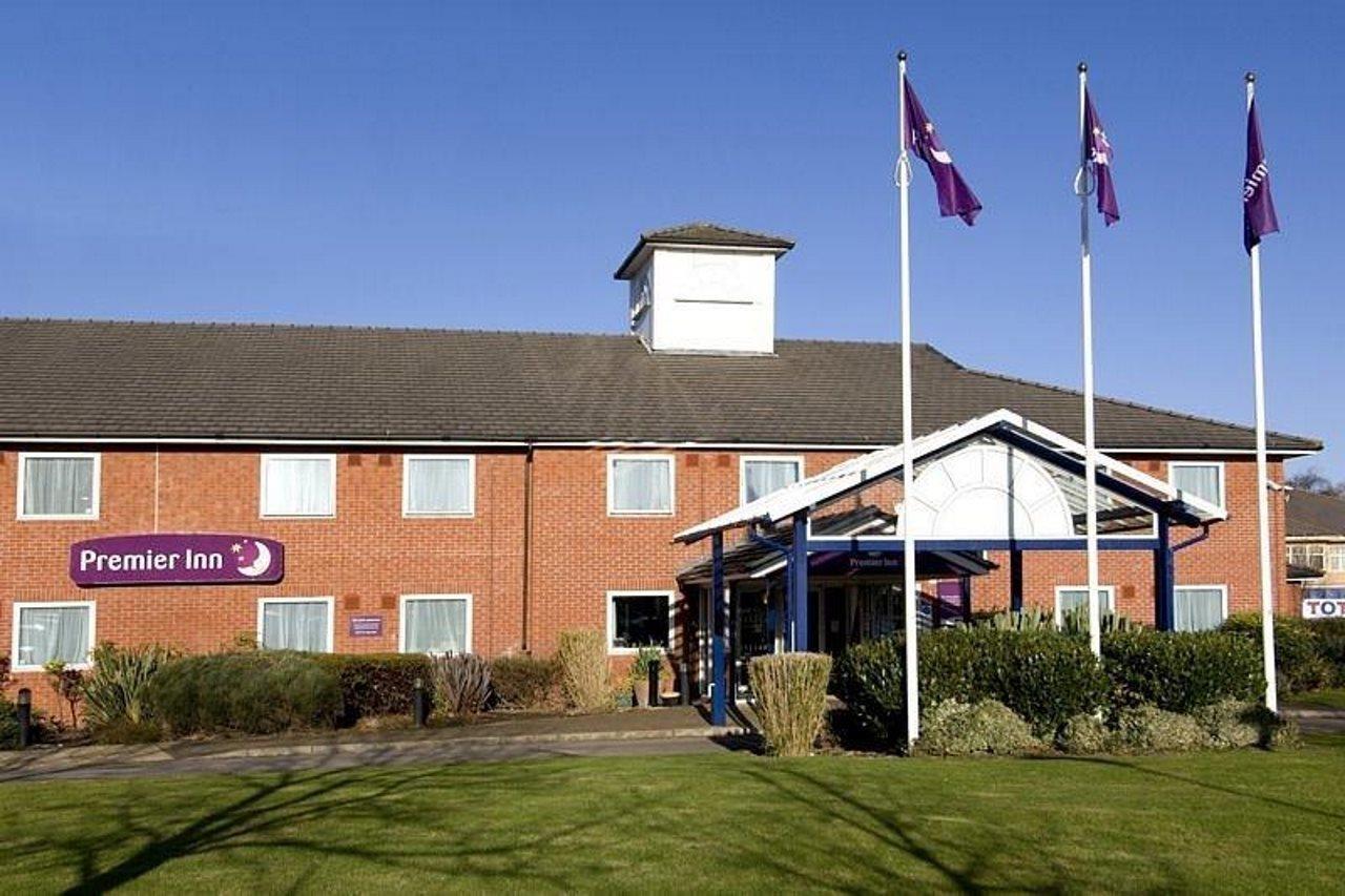 Premier Inn Pontypool Eksteriør billede